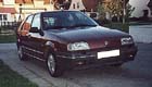 renaultfrontl.jpg (10700 bytes)